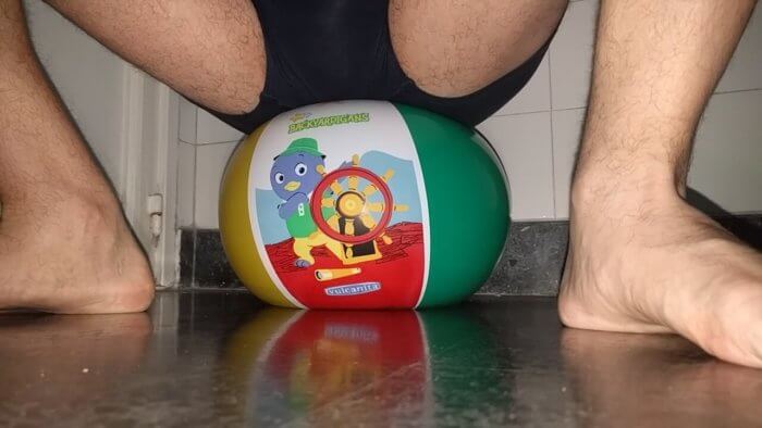 5g | Sit to pop and pin to pop beach balls compilation | reventemos.com