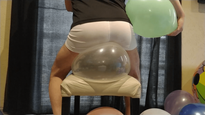 2313. Overcoming balloon fear bouncing on them
