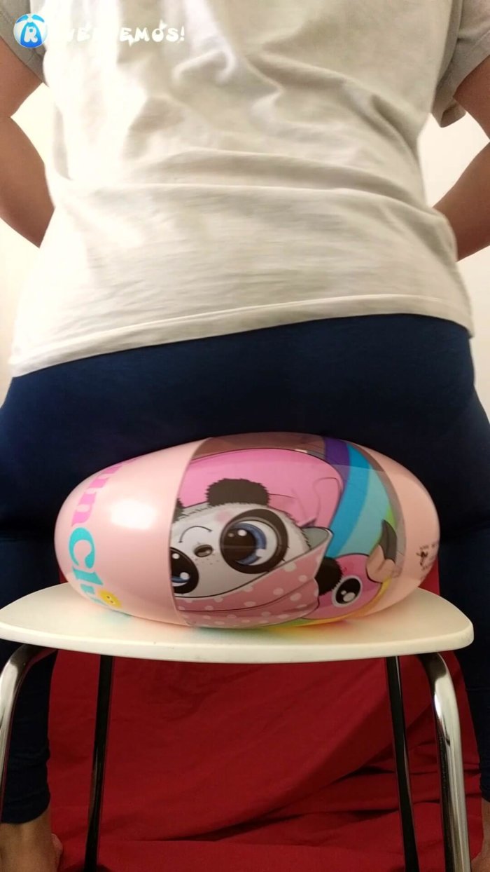 2714. Passive beach ball bursting in leggings