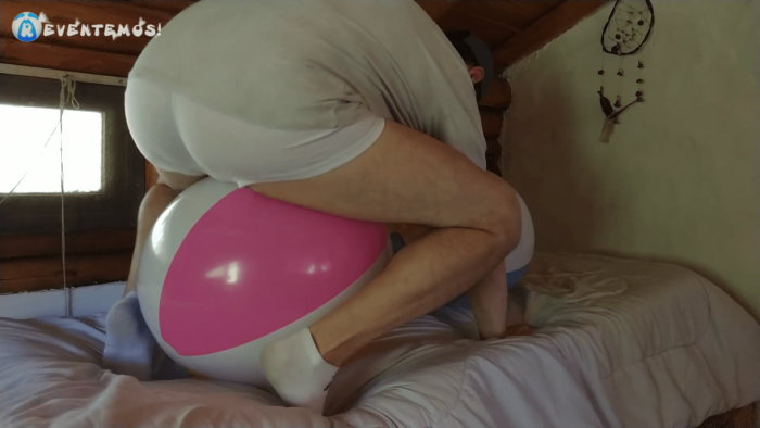 3215. Dirty explosions and sex in a kink cabain